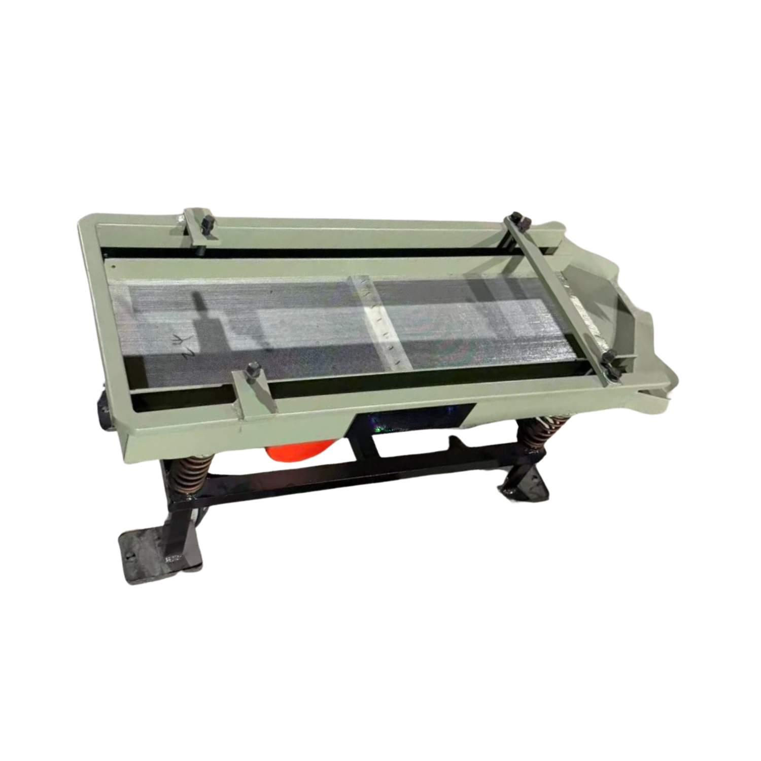 Vibracinis separavimo stalas Varinis GT-400 dirbant su kabelių granuliatoriumi Terminator – vario ir plastiko atskyrimas